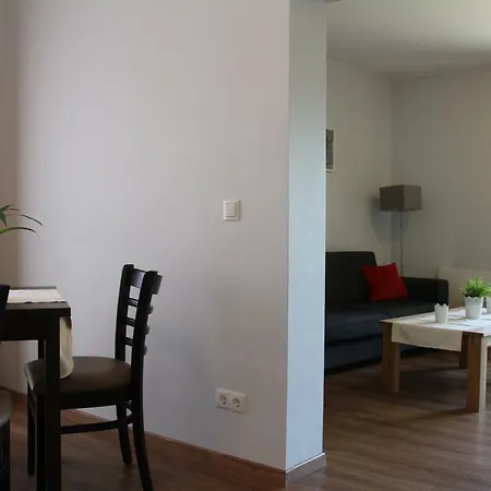 Vulkaneifel * Nickenich